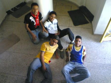 moi   simo et ayoub et mekki et mehdi